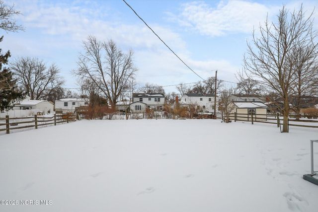 632 Brahier Lane, Maumee, OH 43537