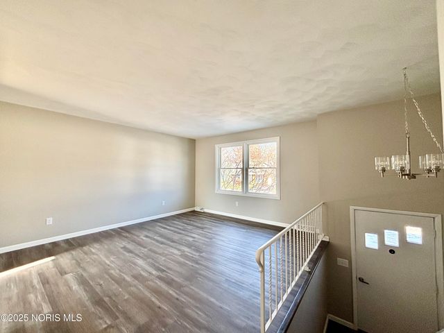 632 Brahier Lane, Maumee, OH 43537