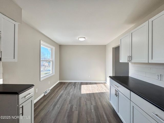 632 Brahier Lane, Maumee, OH 43537