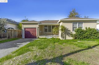 827 chestnut st, Redwood City, CA 94063
