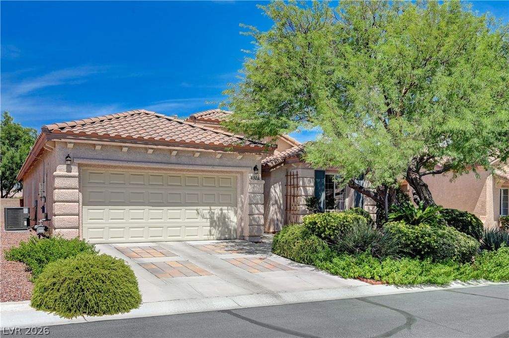 8316 Dawn Breeze Avenue, Las Vegas, NV 89131 — photo 2