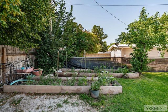 618 Davidson Drive, Idaho Falls, ID 83401