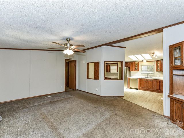 3690 Vickery Drive, Maiden, NC 28650