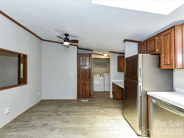 3690 Vickery Drive, Maiden, NC 28650