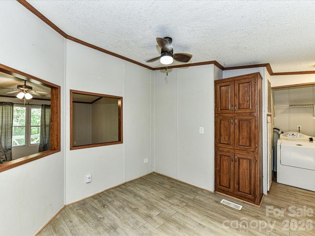 3690 Vickery Drive, Maiden, NC 28650