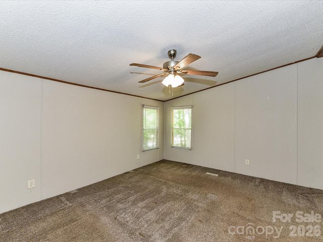 3690 Vickery Drive, Maiden, NC 28650