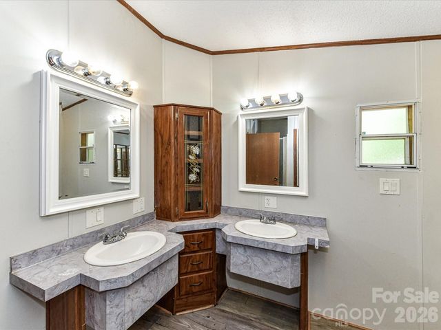 3690 Vickery Drive, Maiden, NC 28650