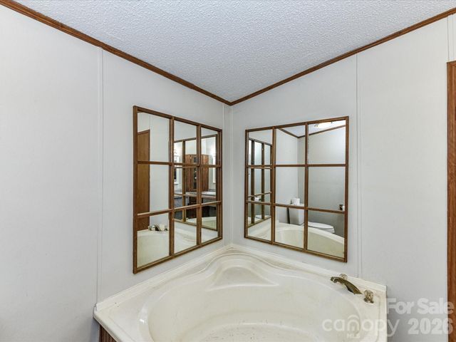 3690 Vickery Drive, Maiden, NC 28650