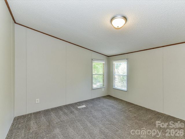 3690 Vickery Drive, Maiden, NC 28650