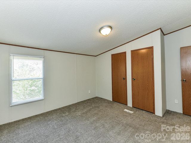 3690 Vickery Drive, Maiden, NC 28650