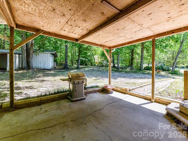 3690 Vickery Drive, Maiden, NC 28650