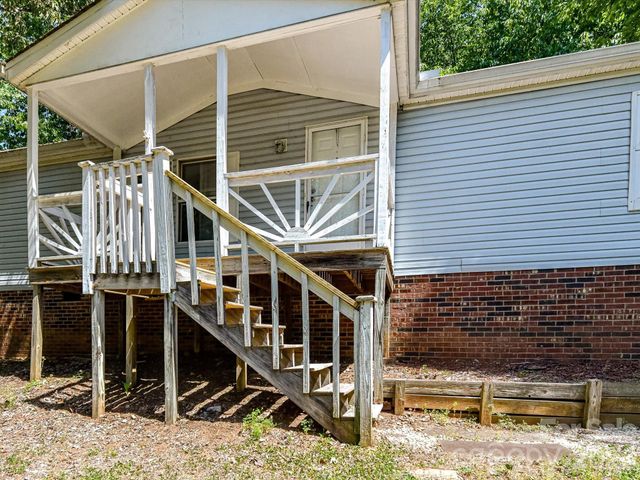 3690 Vickery Drive, Maiden, NC 28650