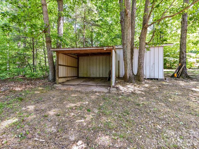 3690 Vickery Drive, Maiden, NC 28650