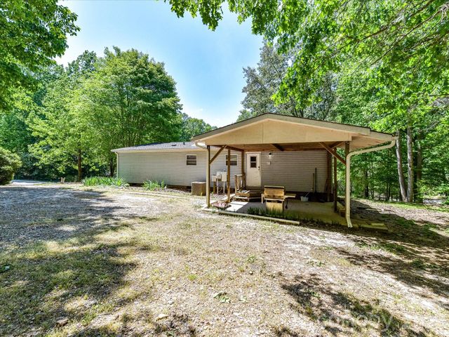 3690 Vickery Drive, Maiden, NC 28650