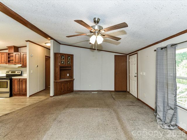 3690 Vickery Drive, Maiden, NC 28650