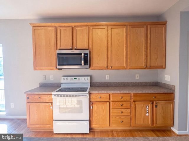 62 STOCKS ST, Lovettsville, VA 20180