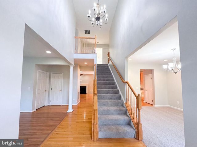 62 STOCKS ST, Lovettsville, VA 20180