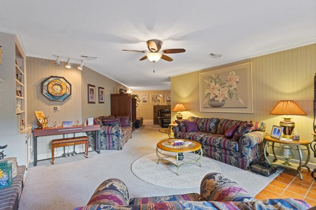 107 Limestone Ln., Conway, SC 29526
