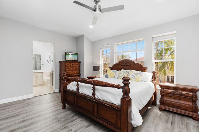 5755 NW 120th Avenue, Coral Springs, FL 33076