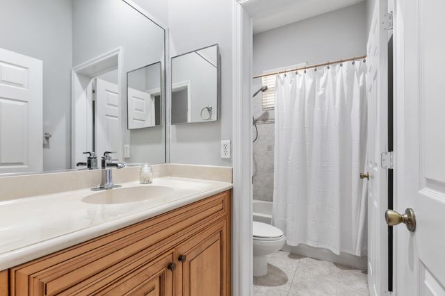 5755 NW 120th Avenue, Coral Springs, FL 33076