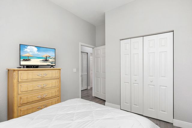 5755 NW 120th Avenue, Coral Springs, FL 33076