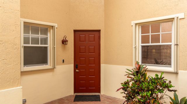 5755 NW 120th Avenue, Coral Springs, FL 33076