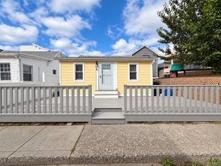 93 New Hampshire Street, Long Beach, NY 11561