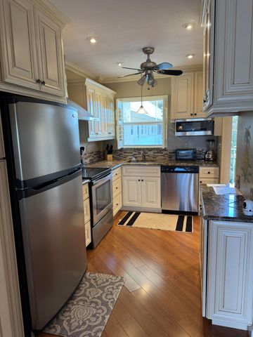 650 Snug Harbor Drive G301, Boynton Beach, FL 33435