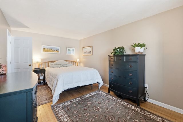 360 Littleton Rd E10, Chelmsford, MA 01824