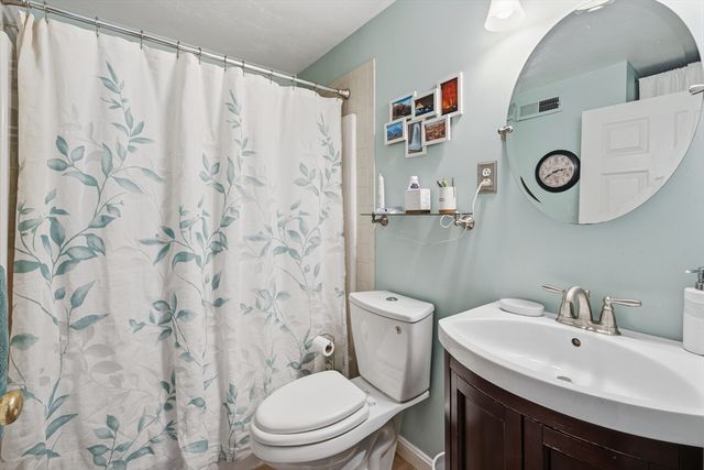 360 Littleton Rd E10, Chelmsford, MA 01824