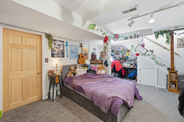 360 Littleton Rd E10, Chelmsford, MA 01824