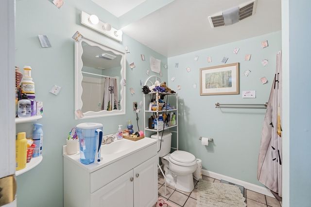 360 Littleton Rd E10, Chelmsford, MA 01824