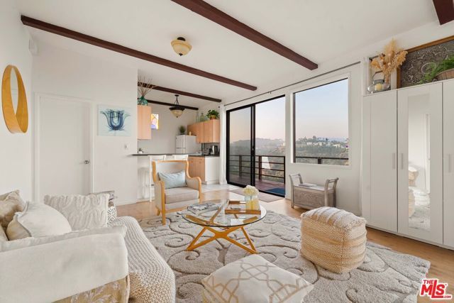 2154 Beech Knoll Road, Los Angeles, CA 90046