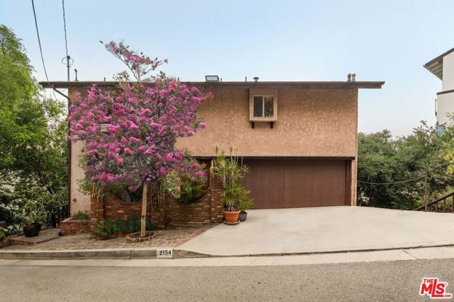 2154 Beech Knoll Road, Los Angeles, CA 90046