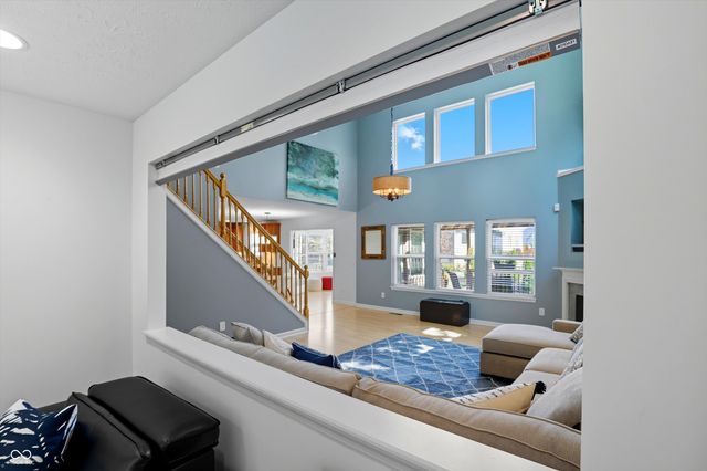 13861 Wendessa Drive, Fishers, IN 46038