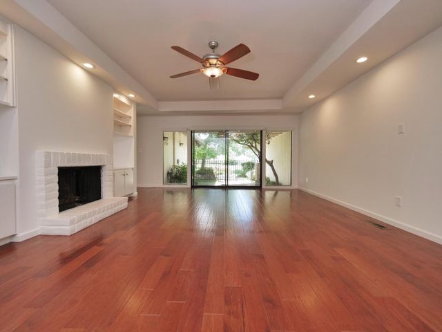 1206 COMMONS DR., Sacramento, CA 95825