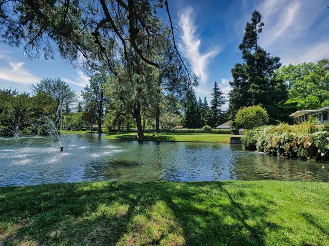 1206 COMMONS DR., Sacramento, CA 95825