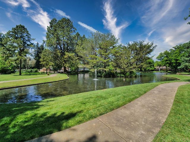 1206 COMMONS DR., Sacramento, CA 95825