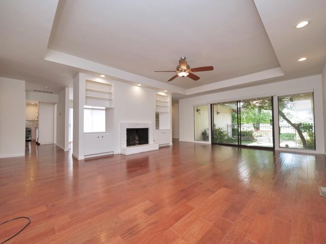 1206 COMMONS DR., Sacramento, CA 95825