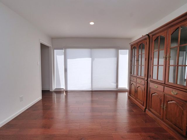 1206 COMMONS DR., Sacramento, CA 95825