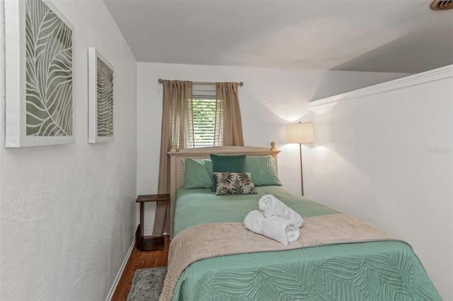 11530 66TH AVENUE N, Seminole, FL 33772