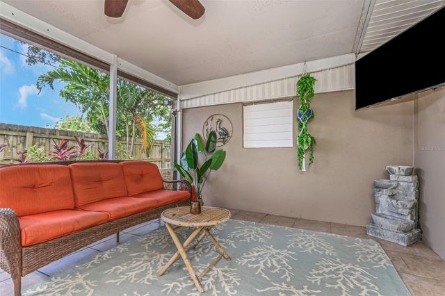 11530 66TH AVENUE N, Seminole, FL 33772