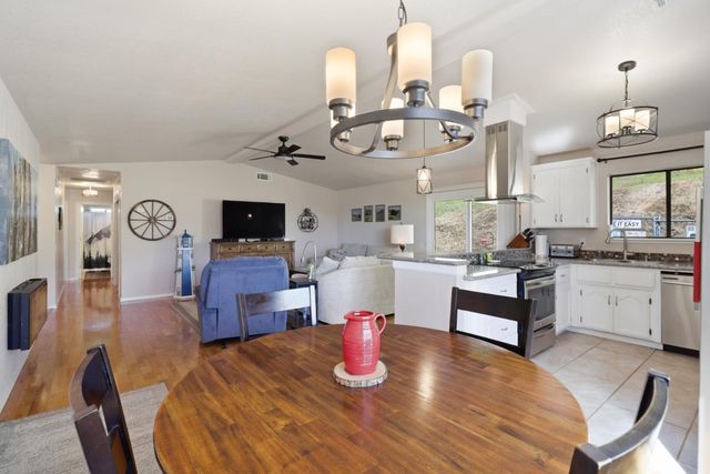 3735 Lakeview Dr, Ione, CA 95640