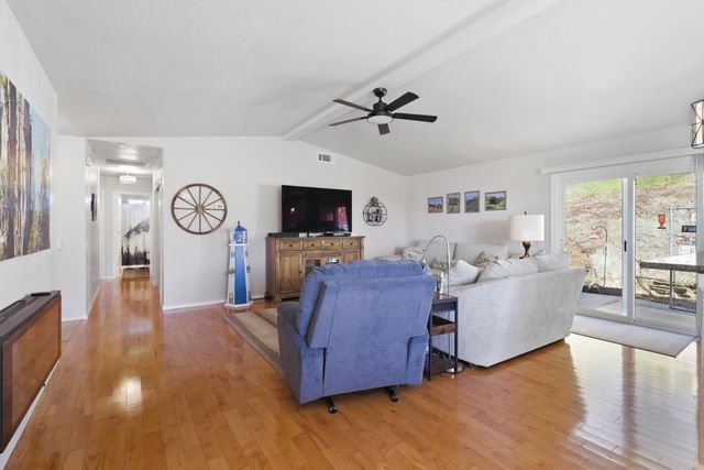 3735 Lakeview Dr, Ione, CA 95640