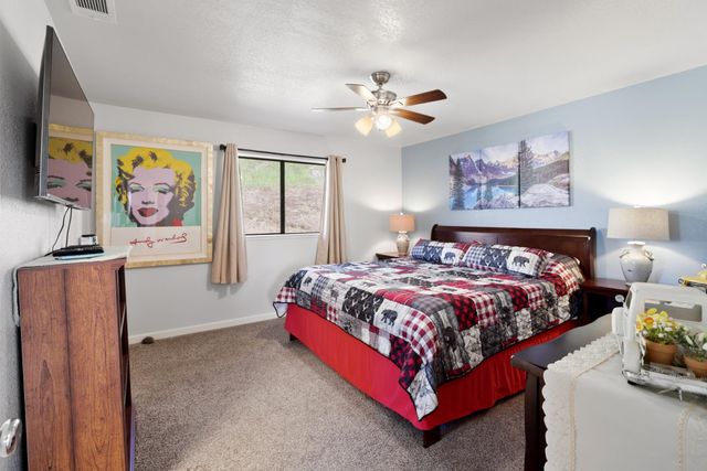 3735 Lakeview Dr, Ione, CA 95640