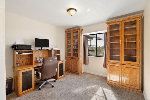 3735 Lakeview Dr, Ione, CA 95640