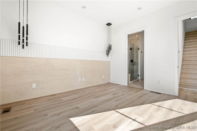 110 Howard Lane, Jeffersonville, IN 47130