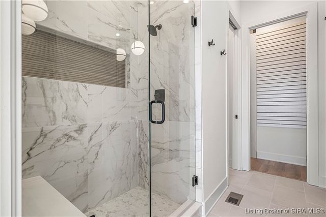 110 Howard Lane, Jeffersonville, IN 47130