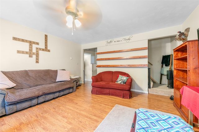 112 W Fayette St, Connellsville, PA 15425