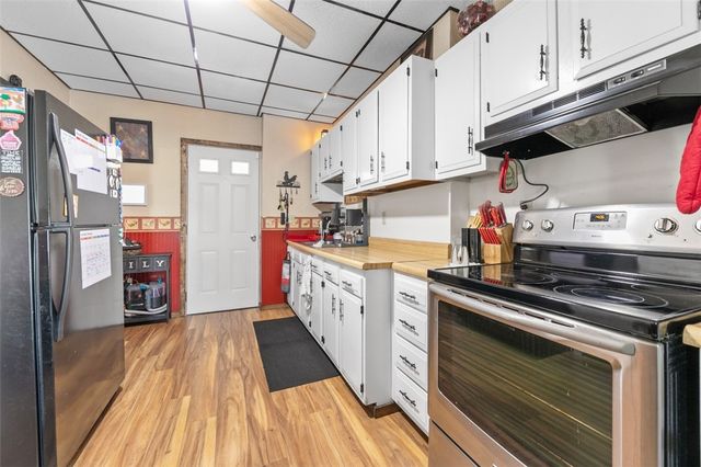 112 W Fayette St, Connellsville, PA 15425